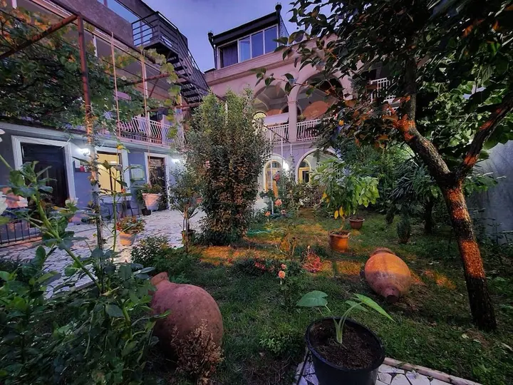 Тбилиси: Grayhouse Elia Apartment