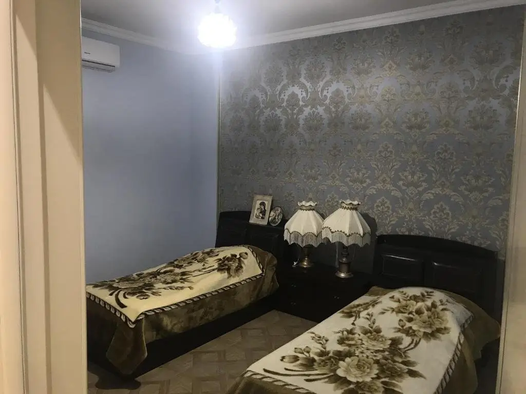 Ереван: White Luxury Villa With Swimming Pool In City Center