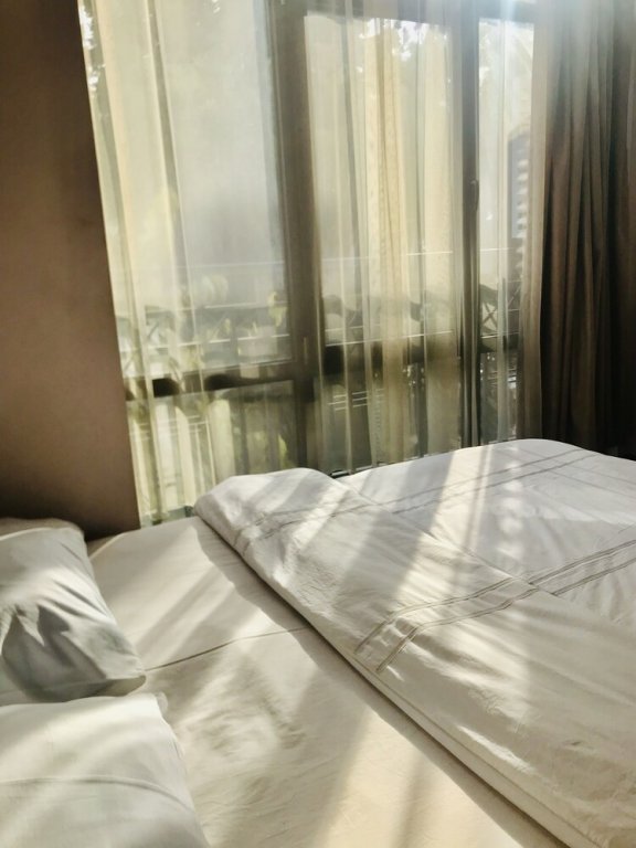 Тбилиси: My flat near METEKHI