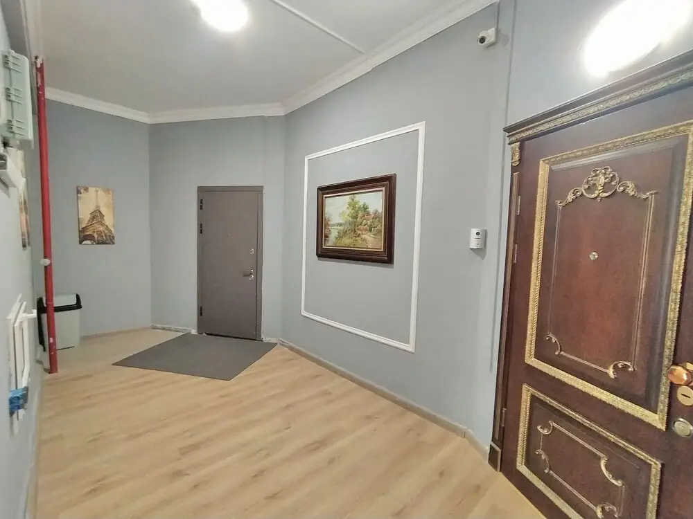 Баку: Two bedroom apartment near Nizami street