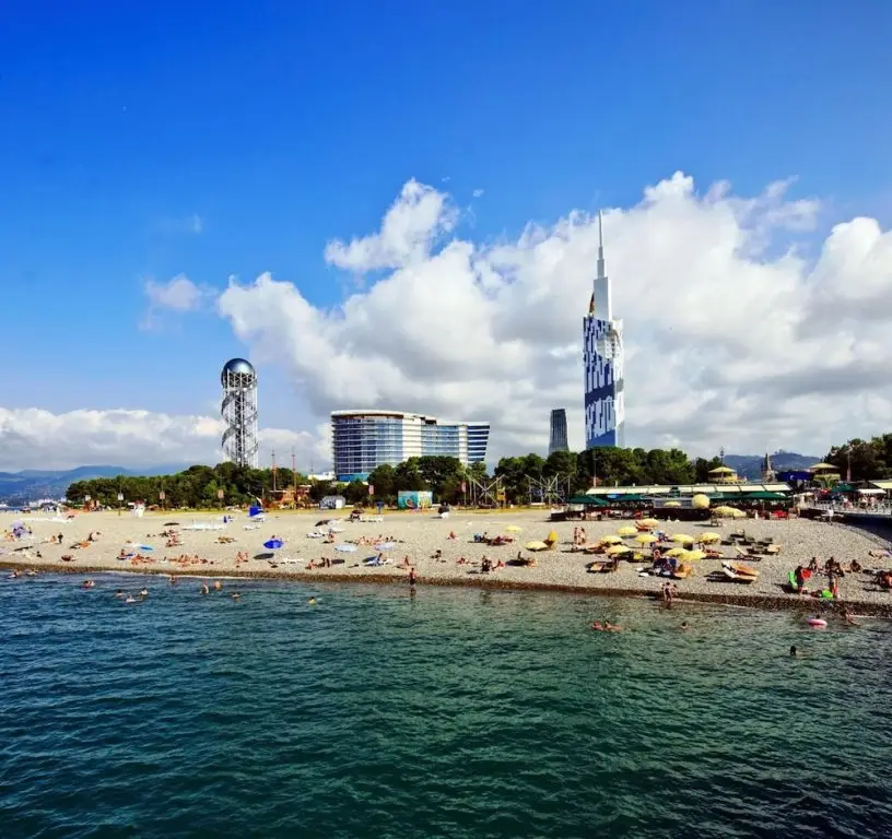 Батуми: Апартаменты Orbi City с 2 спальнями и великолепным видом на море