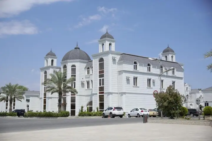 Астара: Курортный отель Maricel Astara Resort