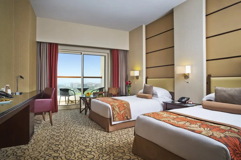 Абу-Даби: Отель Khalidiya Palace Rayhaan by Rotana 
