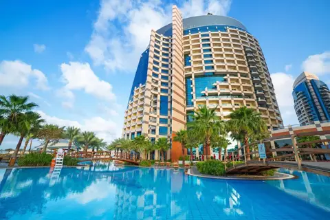Отель Khalidiya Palace Rayhaan by Rotana — фото 1