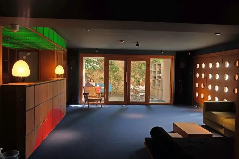 Тбилиси: Blueberry Nights Hotel