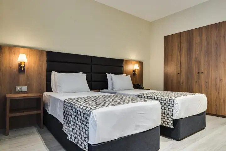 Тбилиси: Отель Eleven Inn Tbilisi
