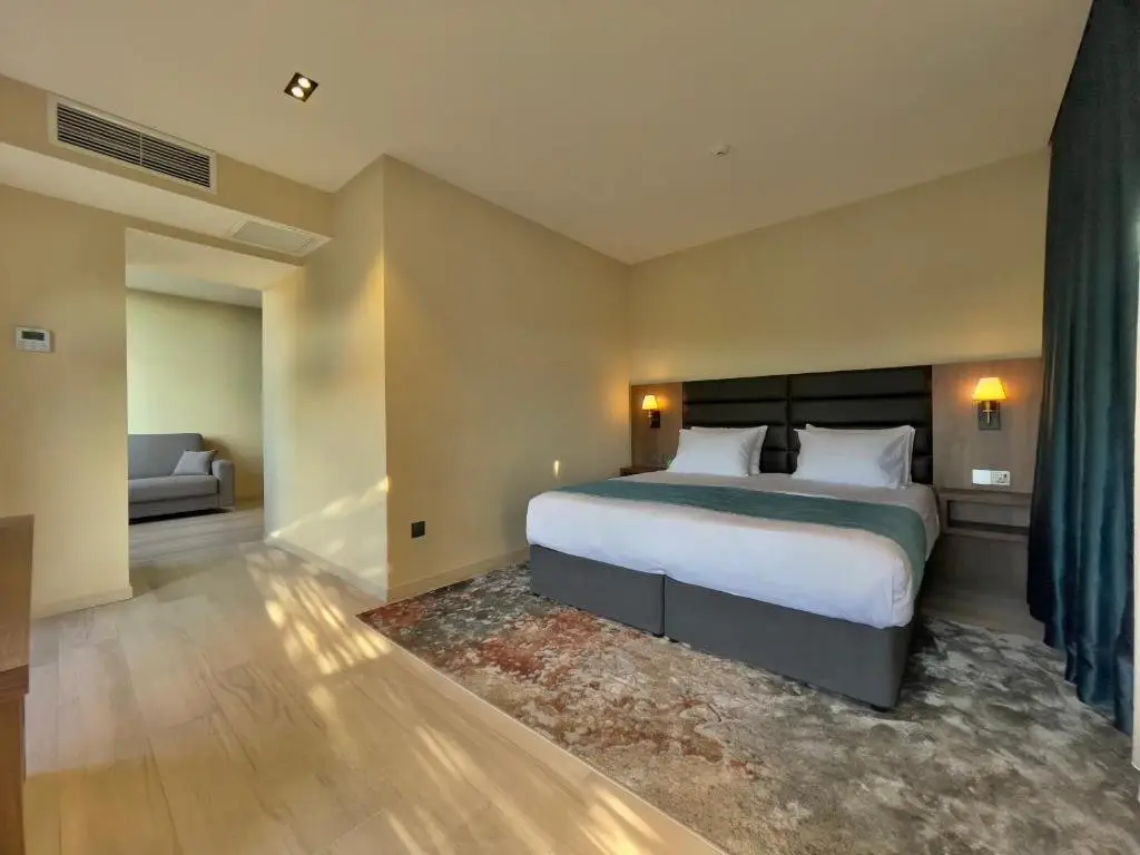 Отель Eleven Inn Tbilisi — фото 1