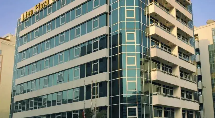 Liwa Plaza Hotel Apartments — фото 1
