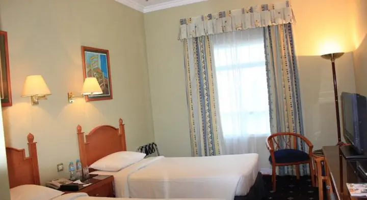 Дубай: Отель Sea View Hotel