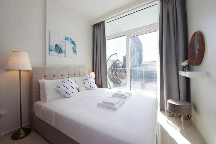 Дубай: 1 Bedroom Apartment in Reva Residences