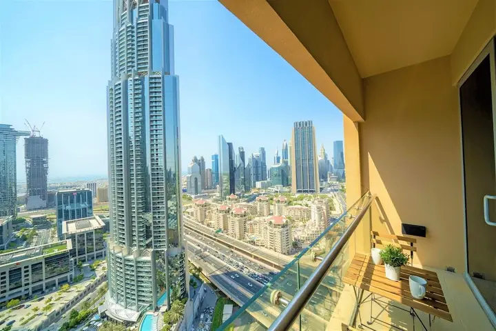 Дубай: Address Dubai mall Balcony Burj view