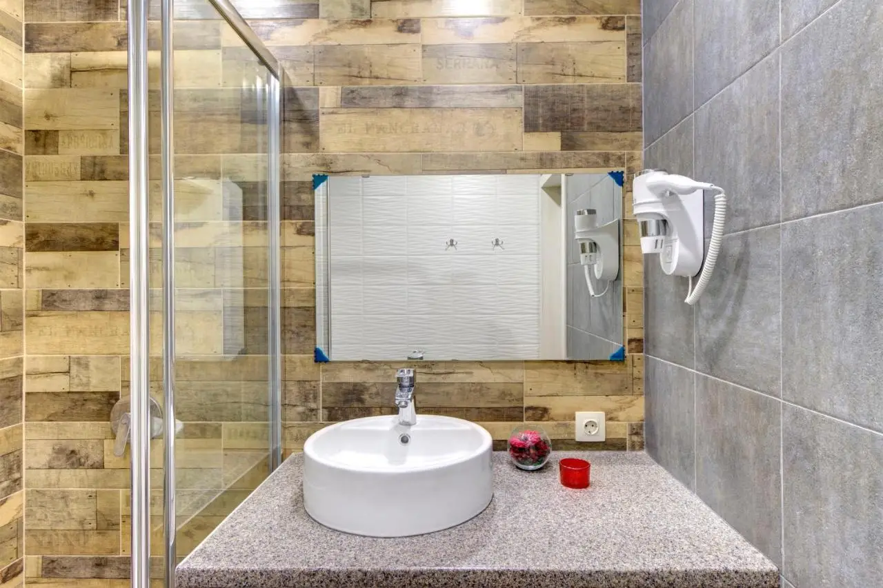 Екатеринбург: Hostel Uralskie Berega