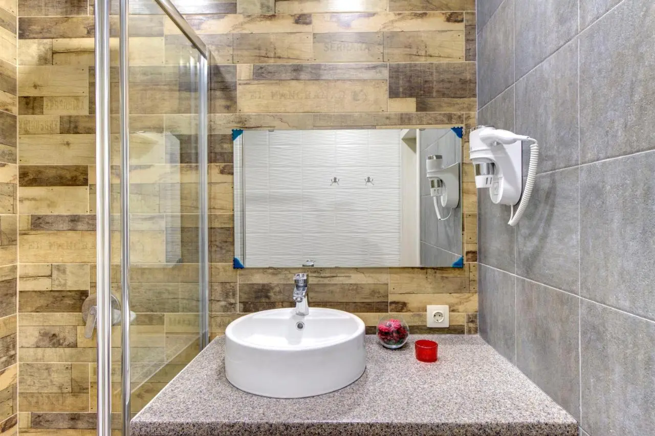 Екатеринбург: Hostel Uralskie Berega