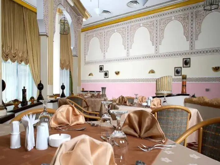 Абу-Даби: Tulip Inn Al Sharia