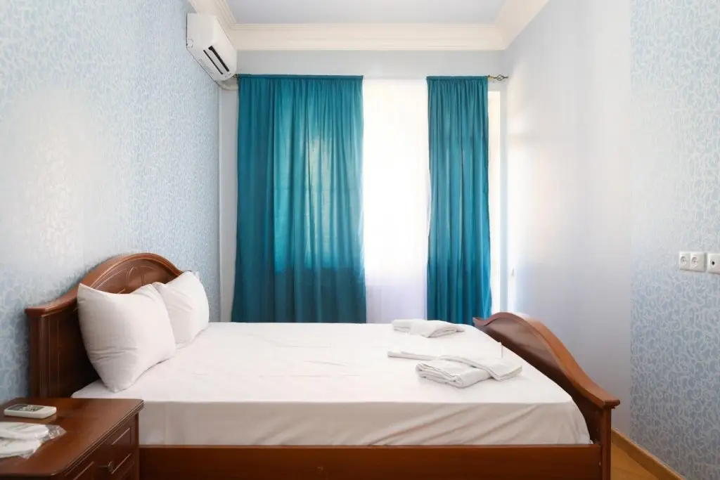 Stay Inn (Стей Инн) на улице Павстоса Бузанда 13 — фото 1