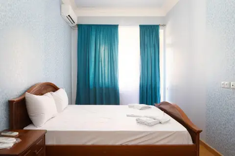Stay Inn (Стей Инн) на улице Павстоса Бузанда 13 — фото 1