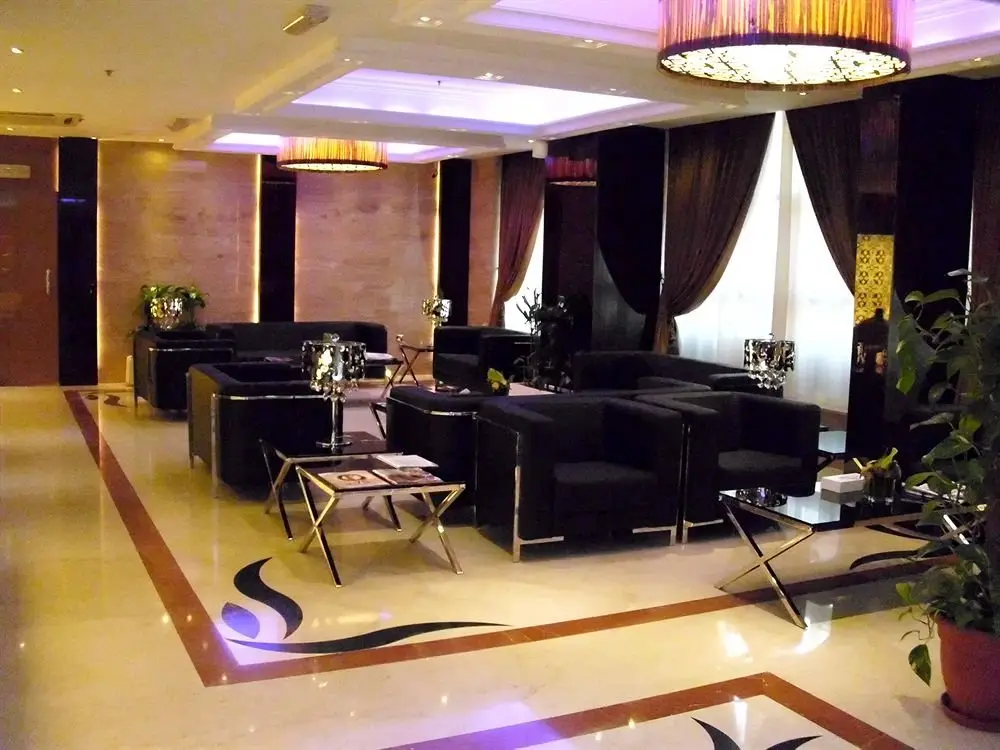 Дубай: Dorus Hotel