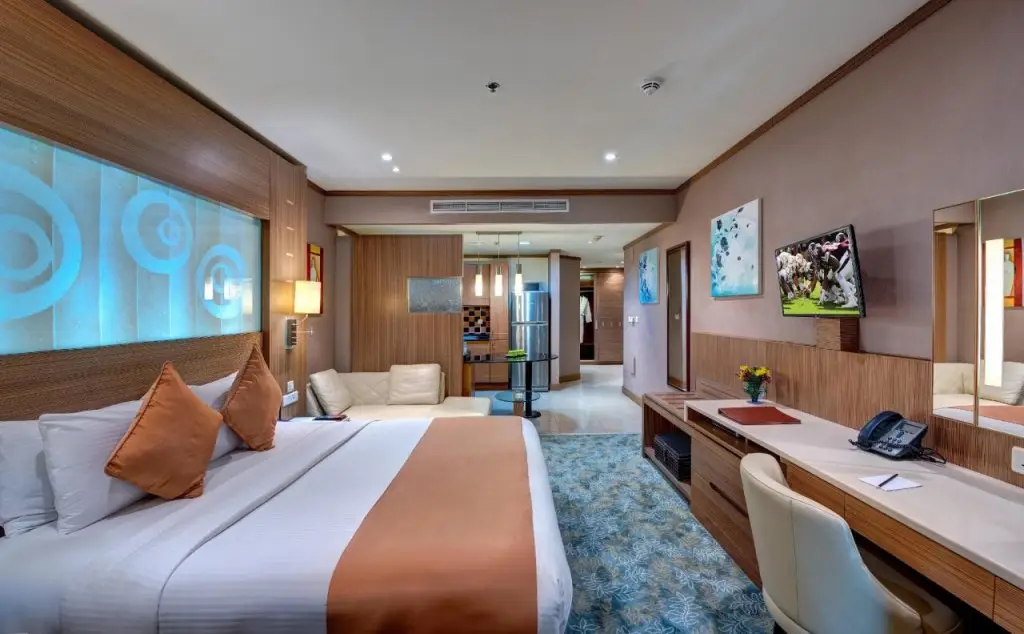 Дубай: Grand Stay Hotel