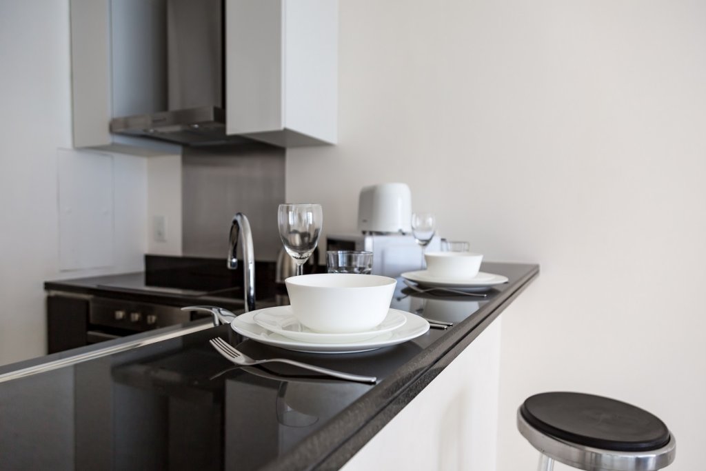 Дубай: Dubai Marina beautiful apartment with water view