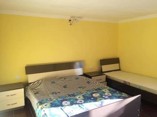 Кобулети: Guest House Rustavieli 240