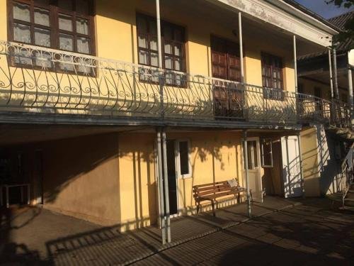 Кобулети: Guest House Rustavieli 240