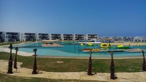 Вади-Дельга: AMWAJ Sidi Abd-El Rahman, PentHouse Chalet with Roof
