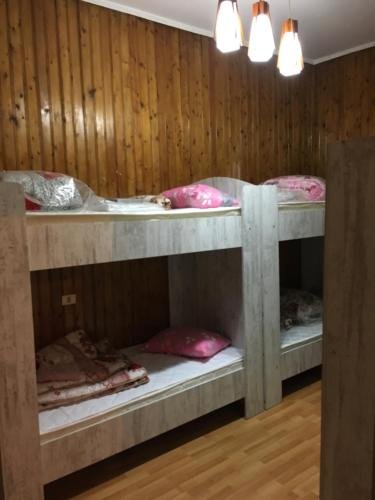 Деканашвилеби: Hostel 13