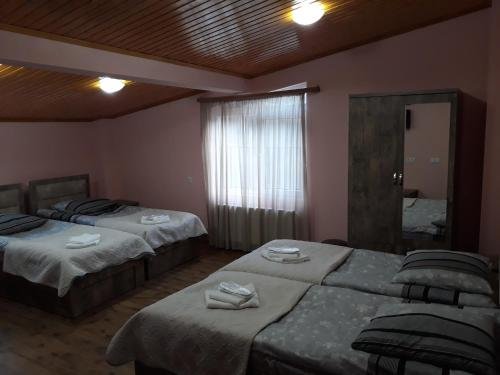 Пасанаури: Hotel River Side