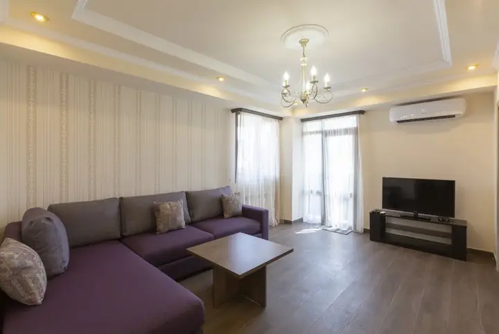 Ереван: Апартаменты Umba Apartment N3 - балкон и вид на гору Арарат