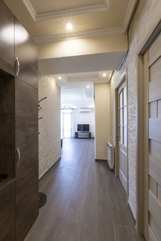 Ереван: Апартаменты Umba Apartment N3 - балкон и вид на гору Арарат