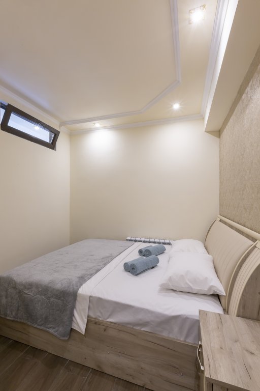 Ереван: Апартаменты Umba Apartment N3 - балкон и вид на гору Арарат