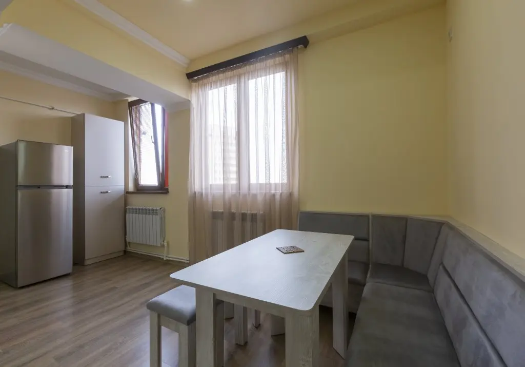 Ереван: Апартаменты Umba Apartment N5 - балкон и вид на гору Арарат