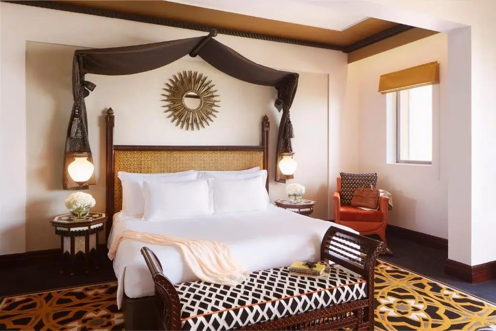 Дубай: Отель Jumeirah Al Qasr Dubai