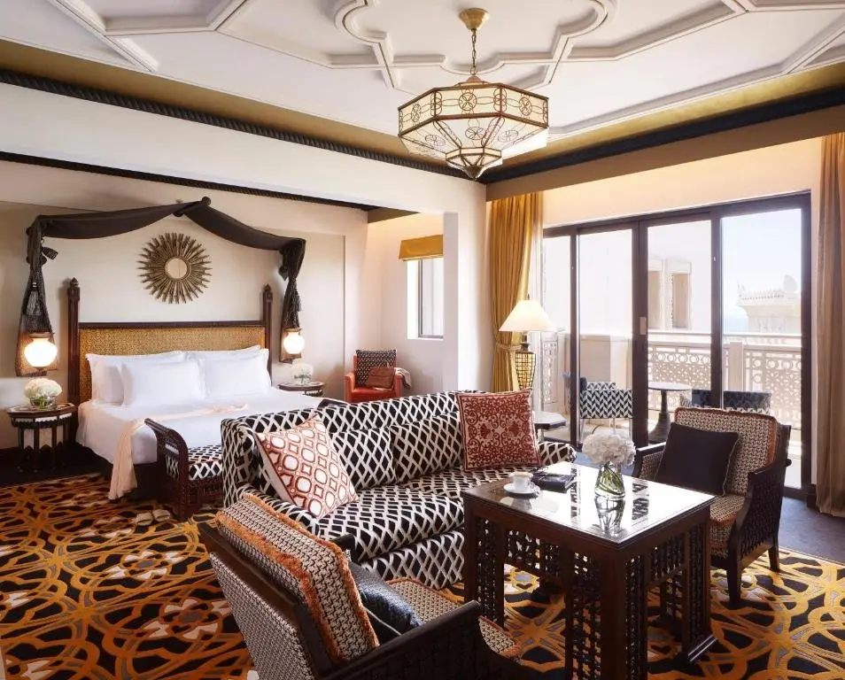 Дубай: Отель Jumeirah Al Qasr Dubai