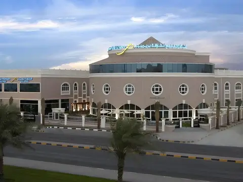 Sharjah Premiere Hotel & Resort — фото 1