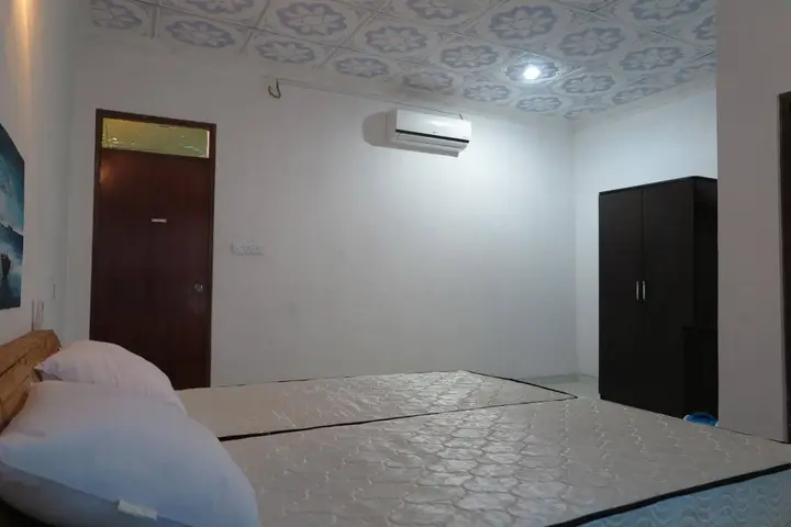 Фулидху: Sancia Lodge