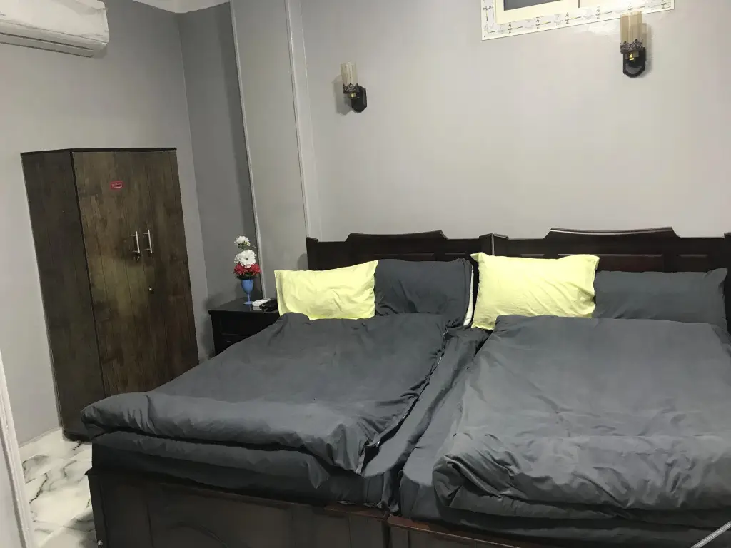 Гиза: City pyramids inn