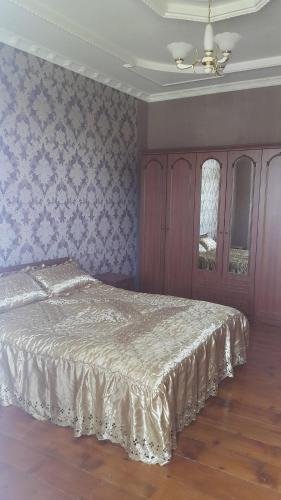 Анаклия: Valhouse