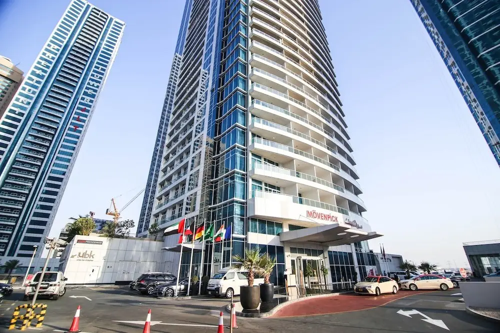Дубай: Lux BnB Jumeirah Lakes Towers I Skyline Views