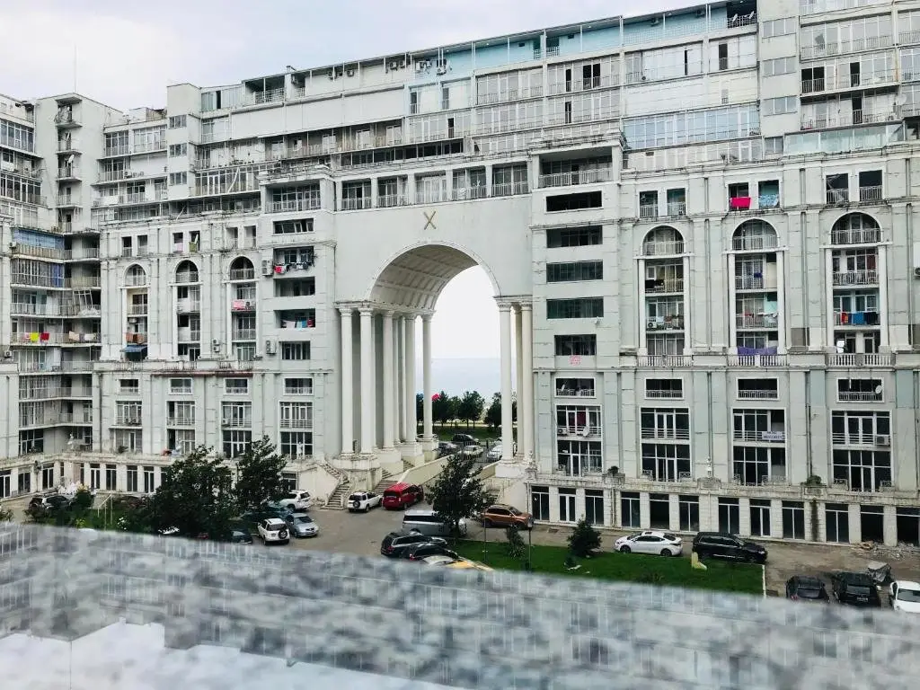 Батуми: Apartment In Magnolia