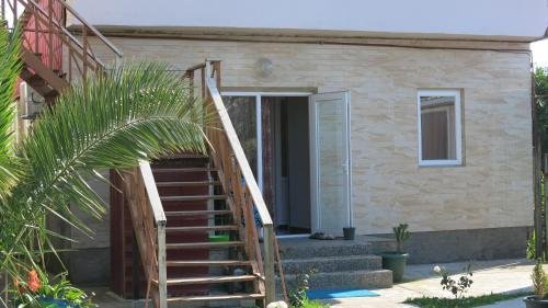 Батуми: Guest House Adlia 14