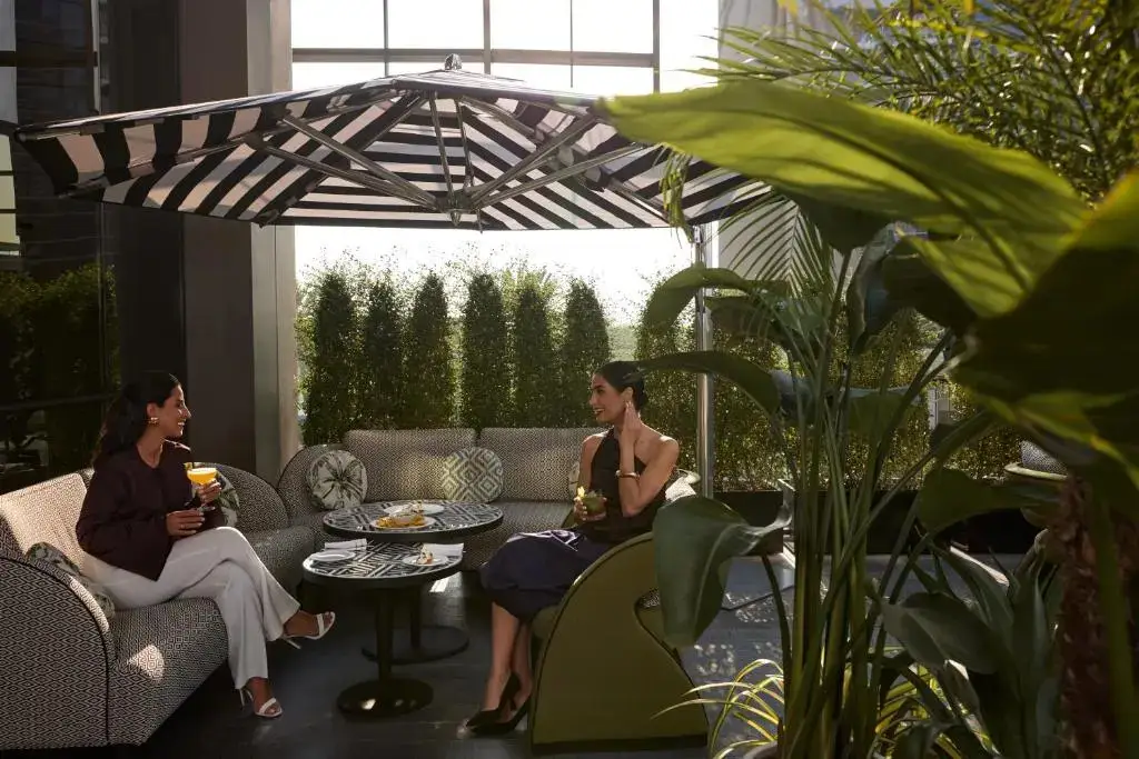 Дубай: Four Seasons Hotel Dubai International Financial Centre
