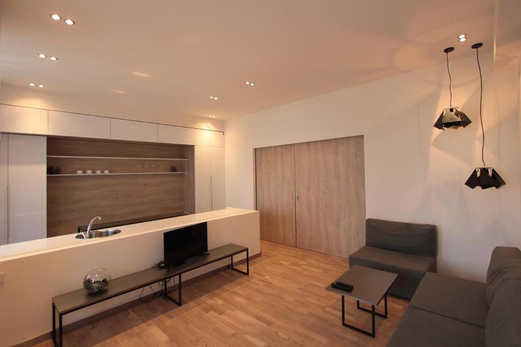 Ереван: Metro apartment