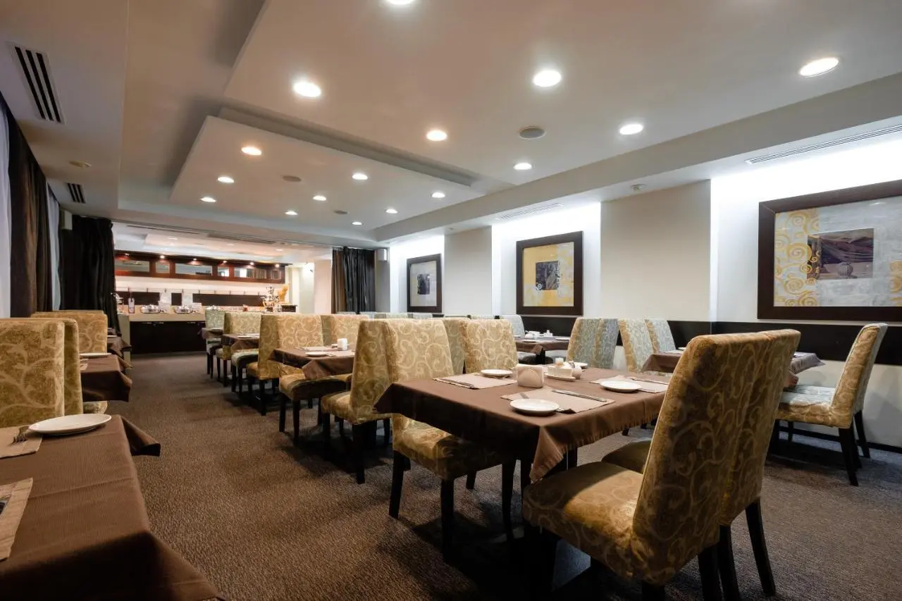 Екатеринбург: Отель Гранд Авеню by USTA Hotels