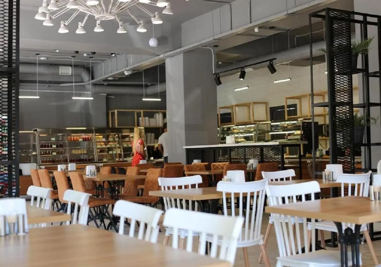 Эсто-Садок: Sky Boston Hostel