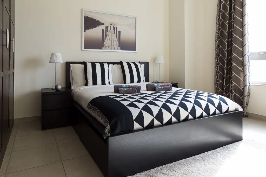 Дубай: 2 bedroom flat on 31st floor, Burj Khalifa view!