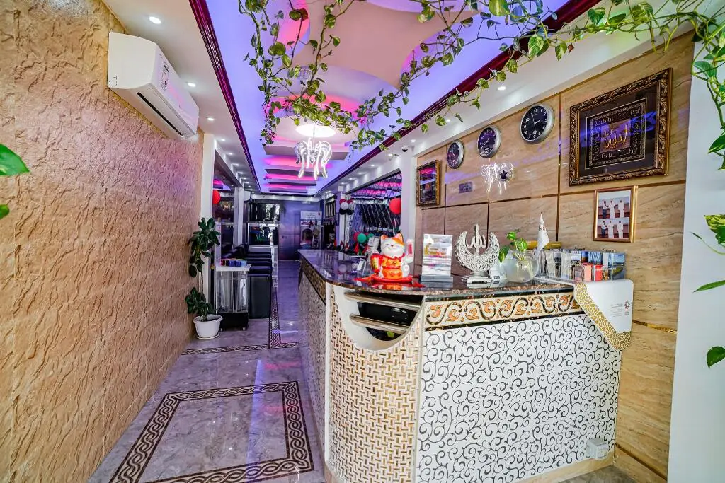 Шарджа: OYO 394 Dana Al Buhairah Beach Hotel