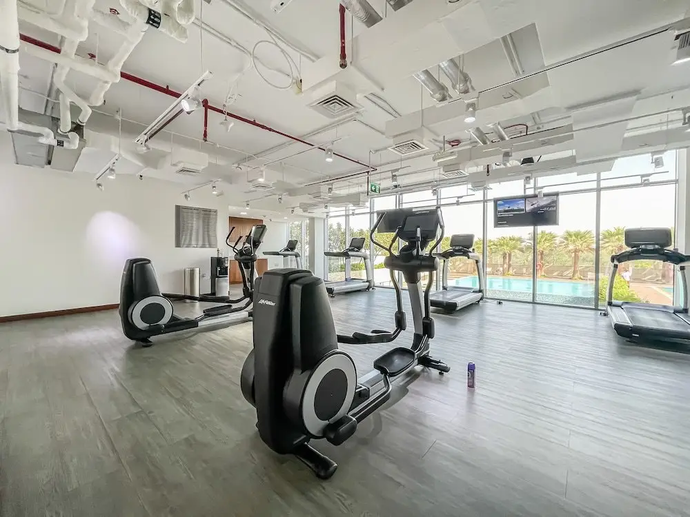 Дубай: Duplex 2BR Burj Daman - DIFC