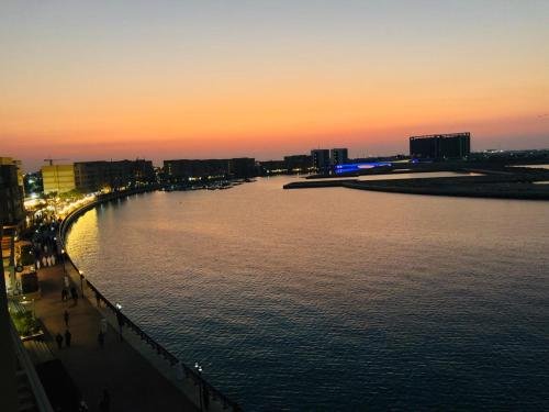 Рас-эль-Хайма: Kay Homes Sea View Apartment