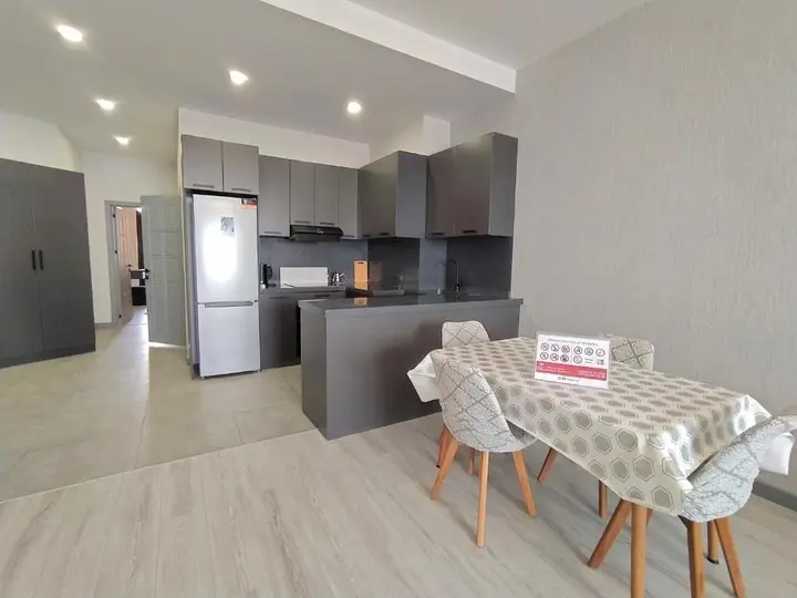Баку: Two bedroom apartmetns near Nizami street